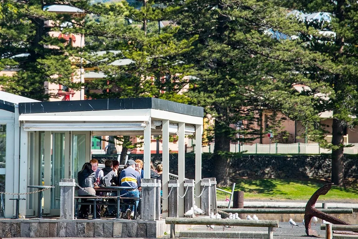 kiama-restaurants-cafes_compressed